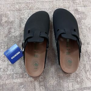 COPY - Vegan Black NWT Birkenstocks